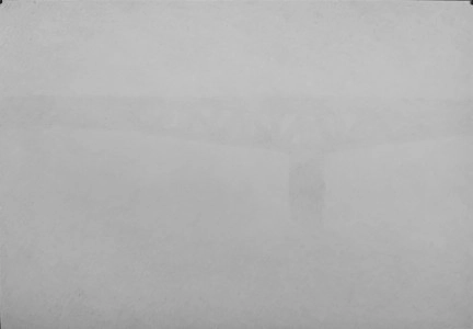 Petőfi hídi pilon ködben