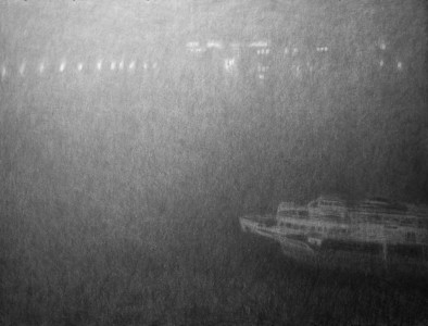 Éjszakai ködös hajók , túlparti fények