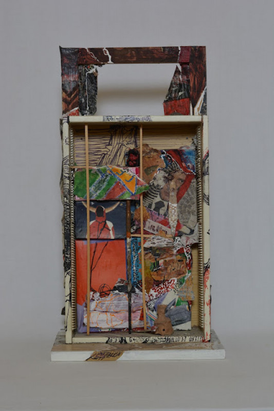 Nórák X., 2007-2008, (elölnézet), íróasztalfiók, vegyes technika, 65 x 34 x 23 cm.